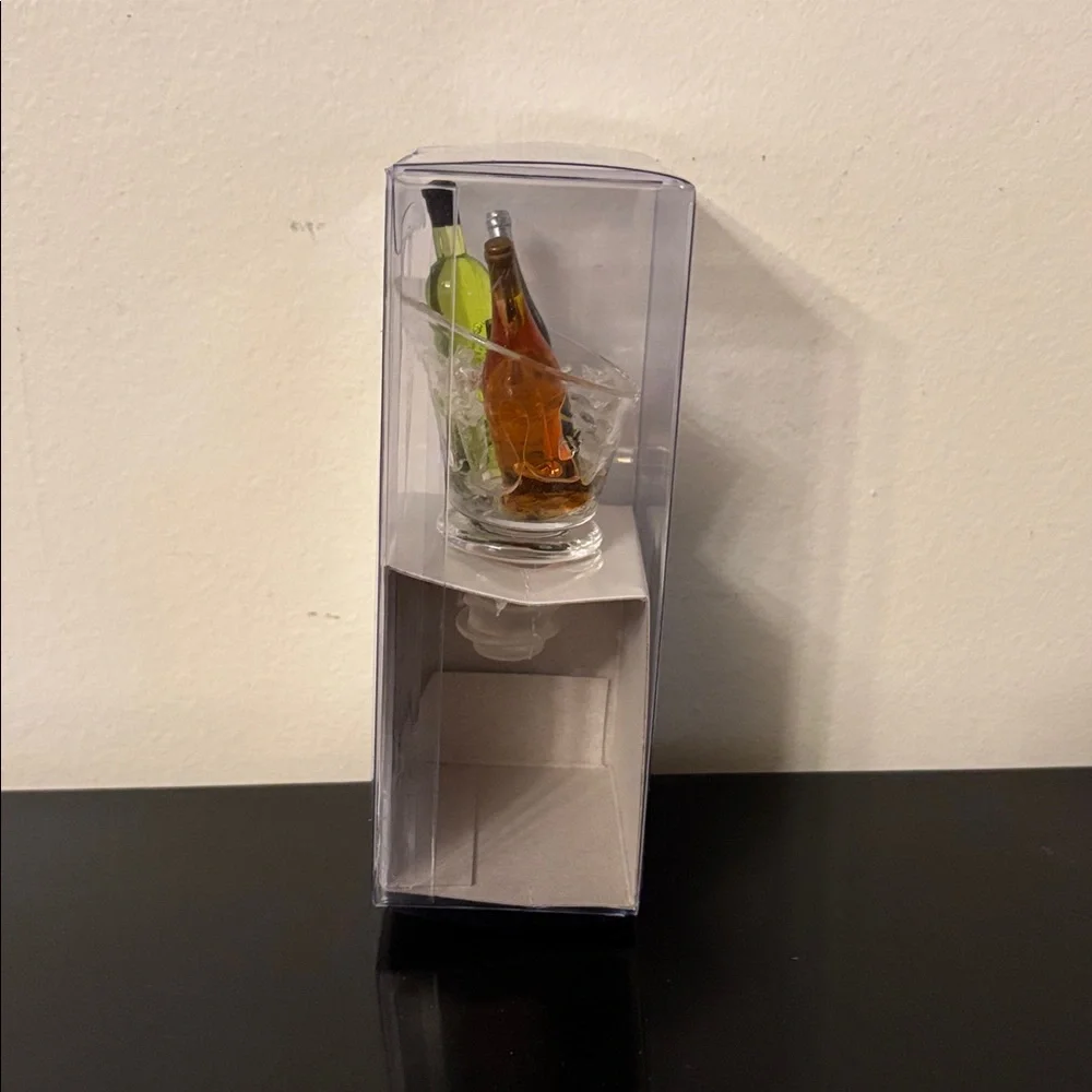 Prodyne Acrylic “Le Grand” Wine‎ Tub Bottle Stopper